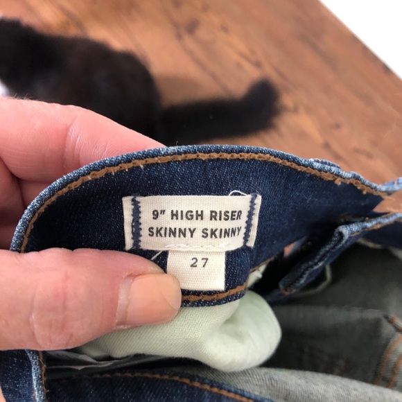 Madewell 9” high rise skinny size 27 distressed - Picture 6 of 6
